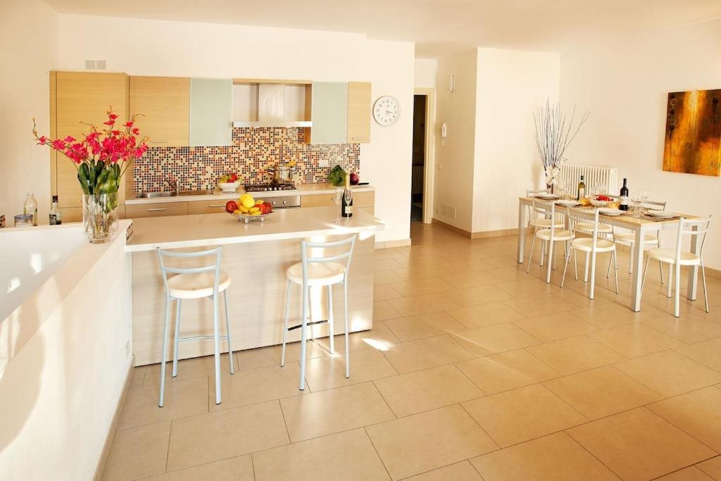 Tremezzo Residence 3-1 Of 11 Apartments In An Exclusive Residence By Italian Apartments Exteriér fotografie